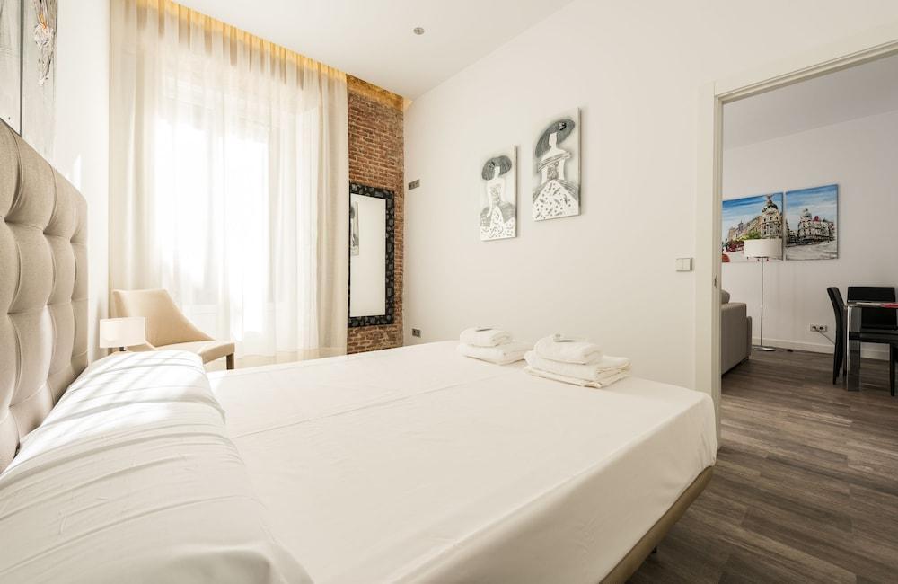 Puerta Del Sol City Center IV C مدريد المظهر الخارجي الصورة