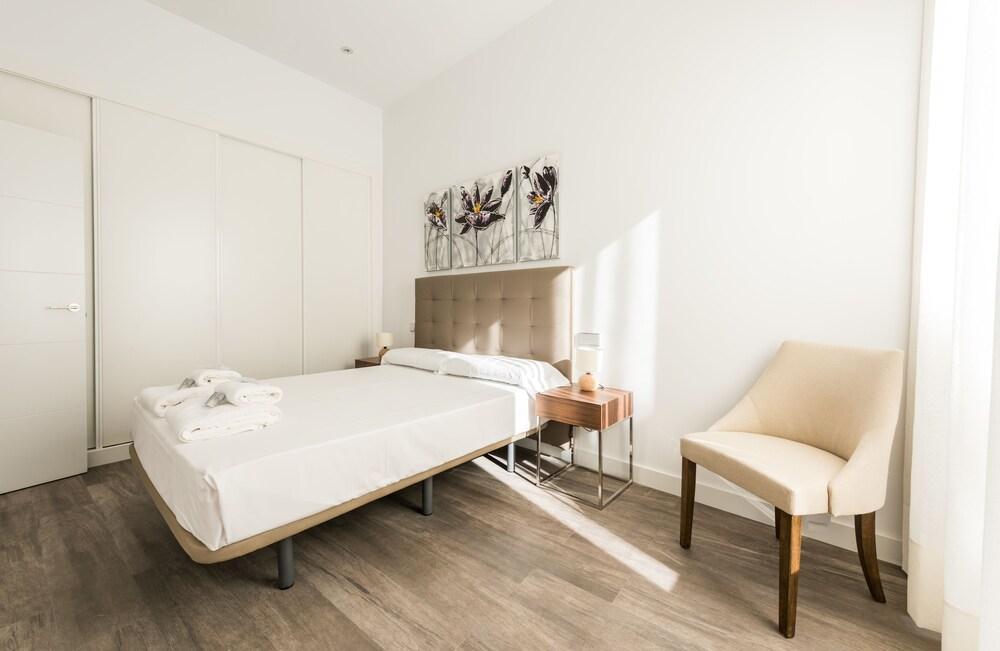 Puerta Del Sol City Center IV C مدريد المظهر الخارجي الصورة